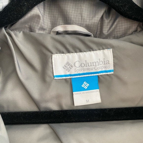 Grey Columbia Puffer - Picture 4 of 6